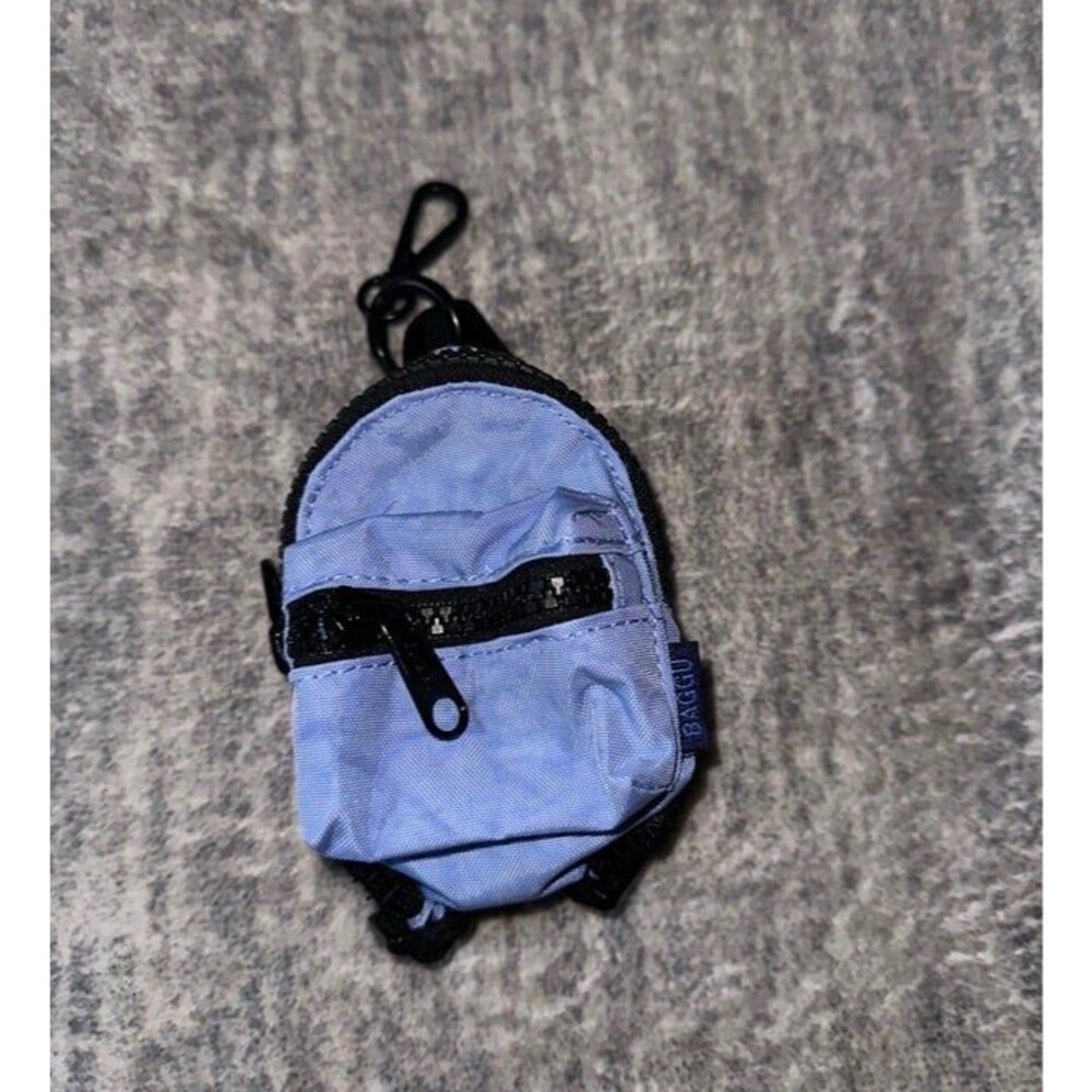 Mini Baggu Backpack keychain